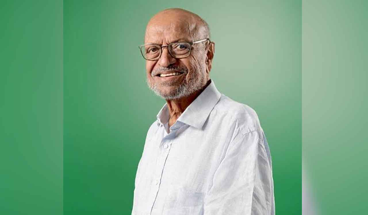 Kareena, Manoj Bajpayee remember Shyam Benegal’s film ‘Zubeidaa’ featuring Karisma