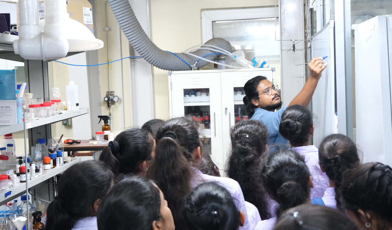 Social welfare college students visit the Tata Institute of Fundamental Research in Hyderabad